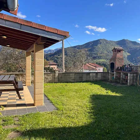 La Furaca En Aldea Cerca Infiesto Arenas de Beloncio