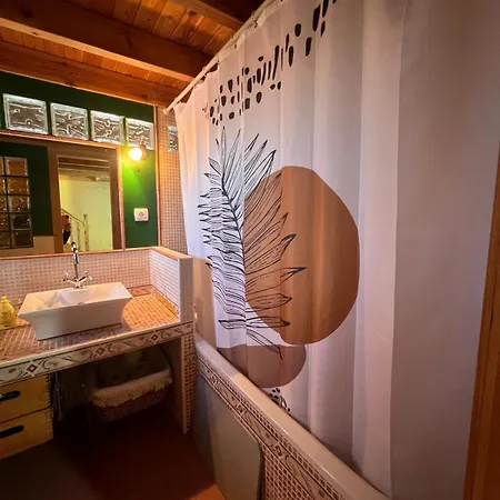 La Furaca En Aldea Cerca Infiesto *