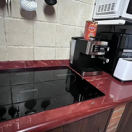 La Furaca En Aldea Cerca Infiesto بيت للعطل *